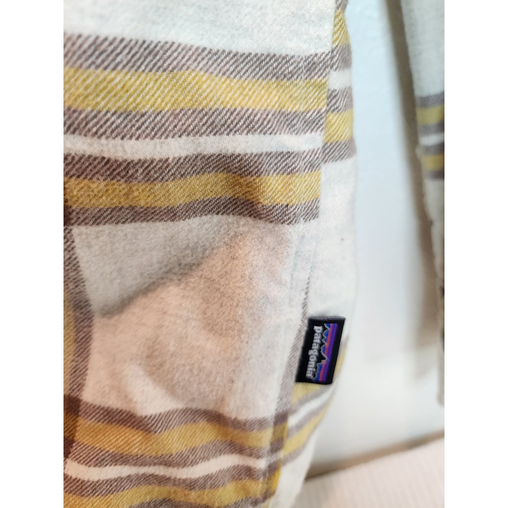 Patagonia Organic Cotton Flannel Shirt XL Plaid Button-Up Yellow Brown - Picture 5 of 6
